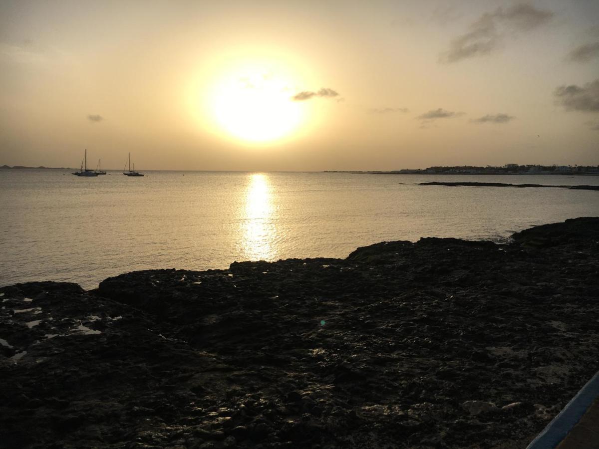 Claro Vandrerhjem Corralejo Eksteriør bilde
